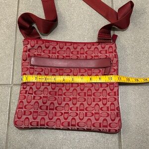 Red Geometric Crossbody Bag with Durable Fabric